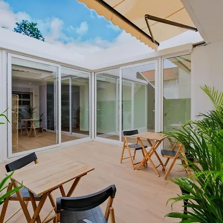 Lovely Fully Equipped Near Subway N11 - Shared Bathroom With Another